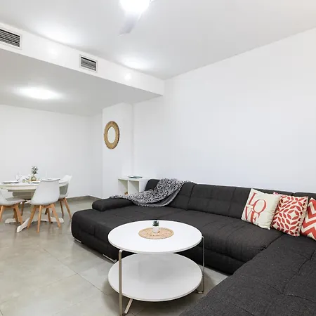 Apartament H2m Alta 20 Smart Tv Air Conditioning *